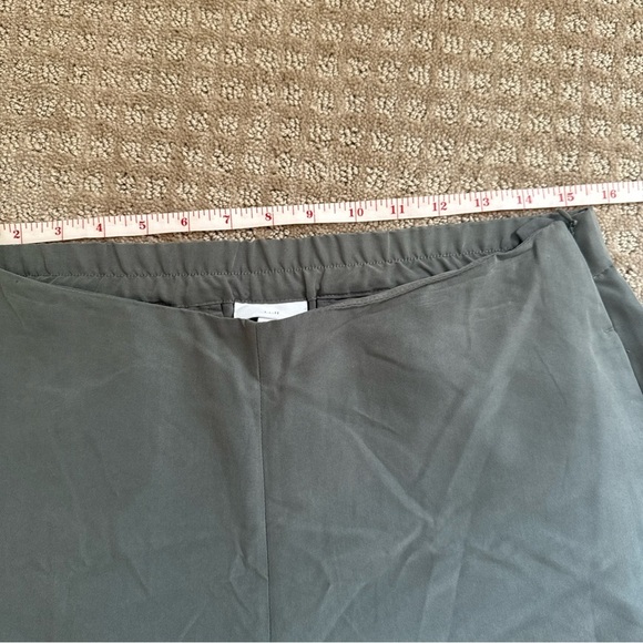 J. Jill Caraway Wide Leg Cropped Pants Size Small Modal Poly Blend Side Zip NWT - Picture 6 of 10